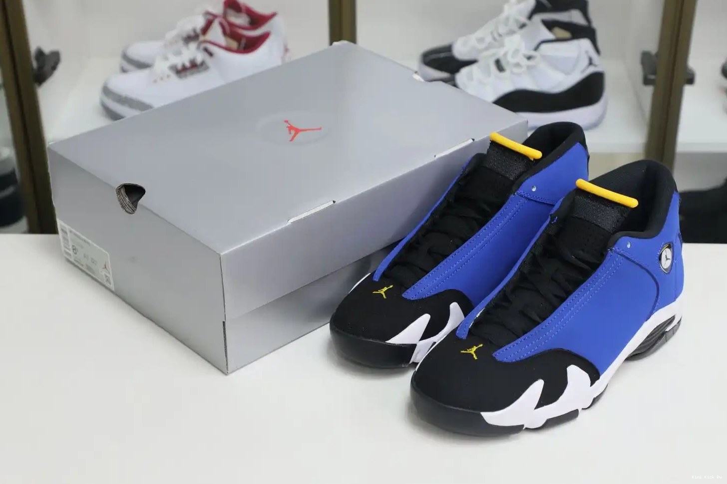 Retro Air Kimikick Jordan Jordan 14 0527